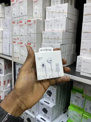 iPhone Type C Earphones