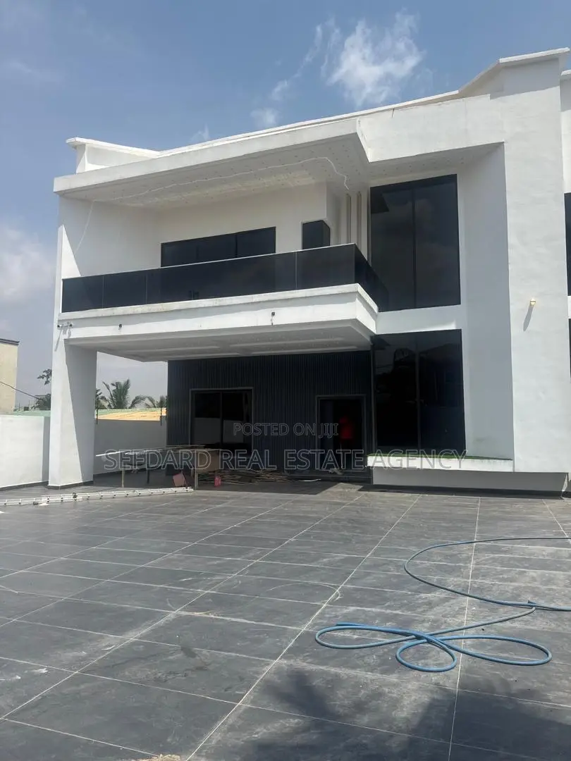 4bdrm House in Haatso for sale
