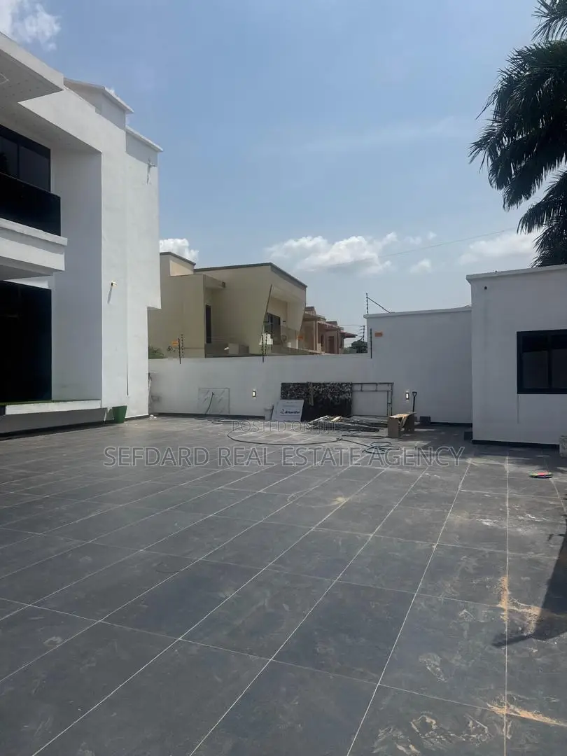 4bdrm House in Haatso for sale