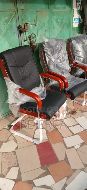 Quality Brand New Platform Chair