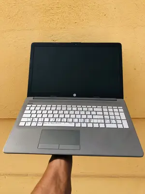 Laptop HP 255 G8 8GB AMD Ryzen 5 HDD+SSD 256GB