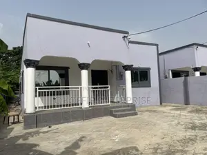 4bdrm House in Pokuase for rent