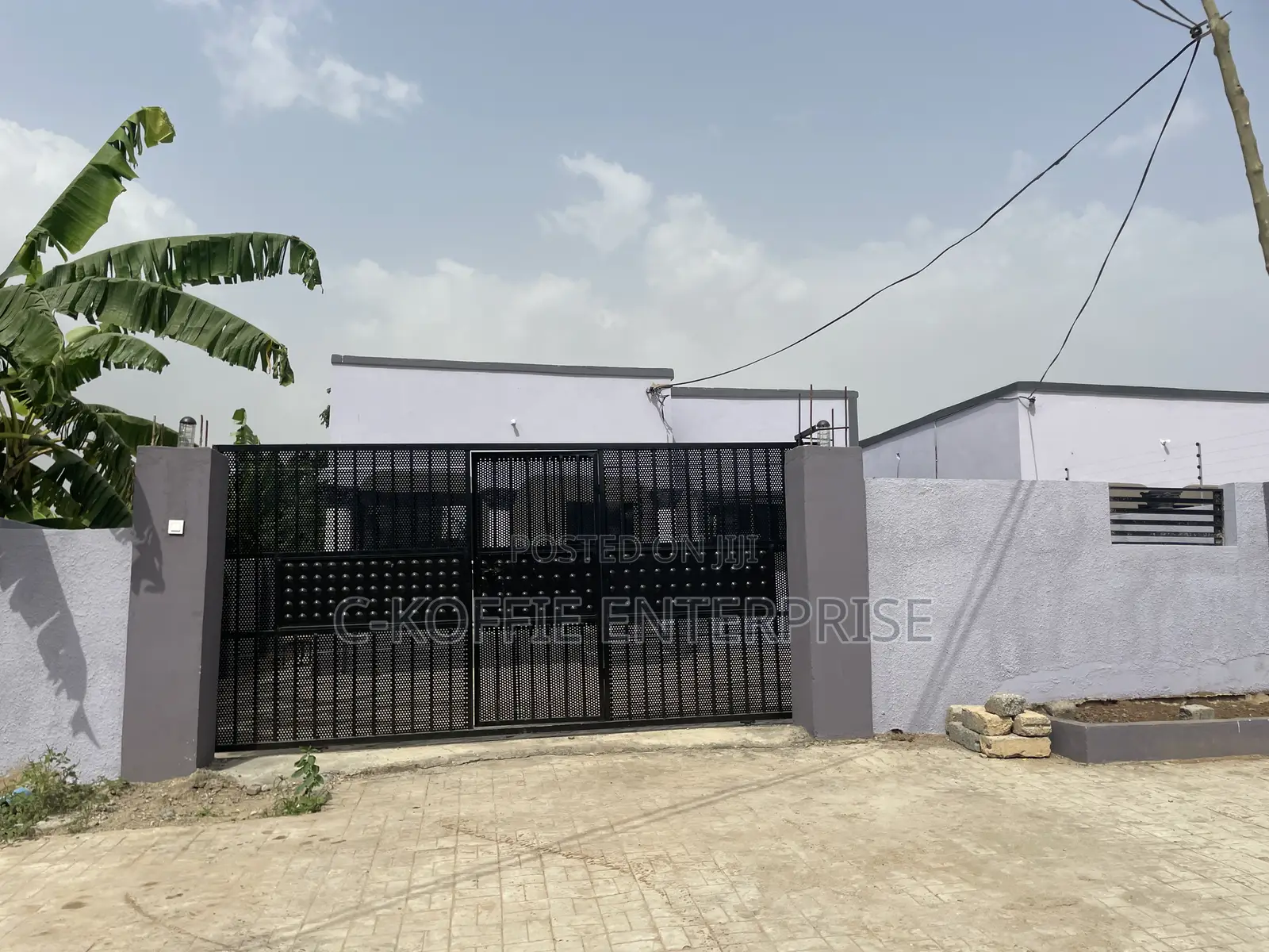 4bdrm House in Pokuase for rent