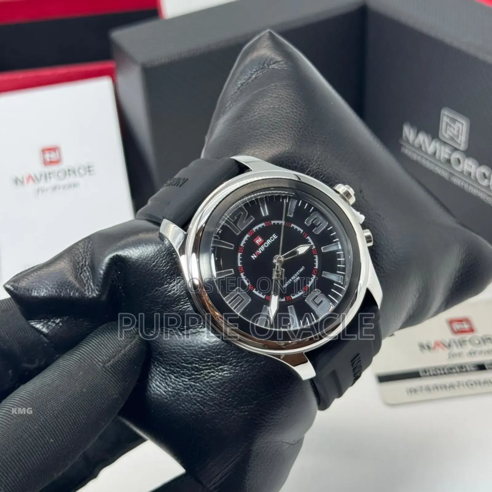 Naviforce Nf9256 Flexband Edition Watch.