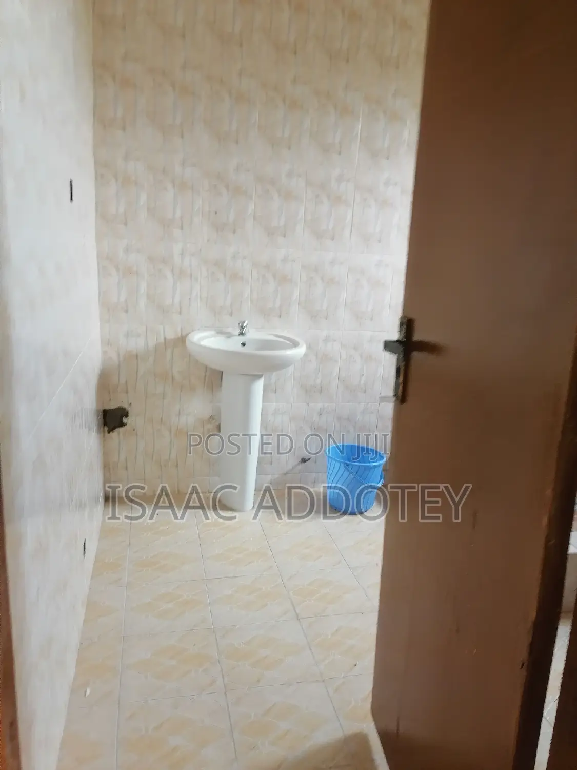 1bdrm Apartment in Spintex for rent
