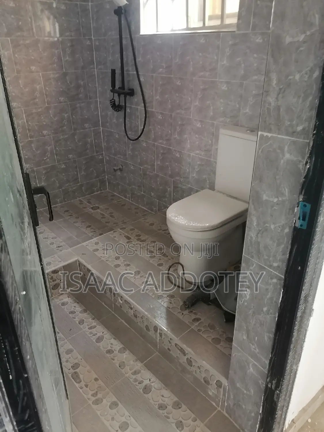 3bdrm Apartment in Lashibi Shallon Spot, Spintex for rent