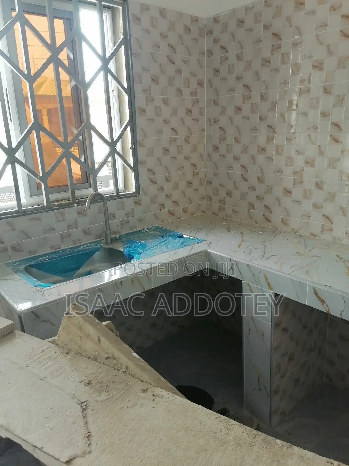 3bdrm Apartment in Lashibi Shallon Spot, Spintex for rent