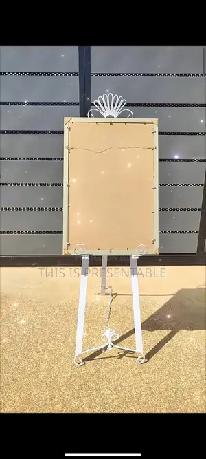 Picture Frame / Wreath Stand for Rent