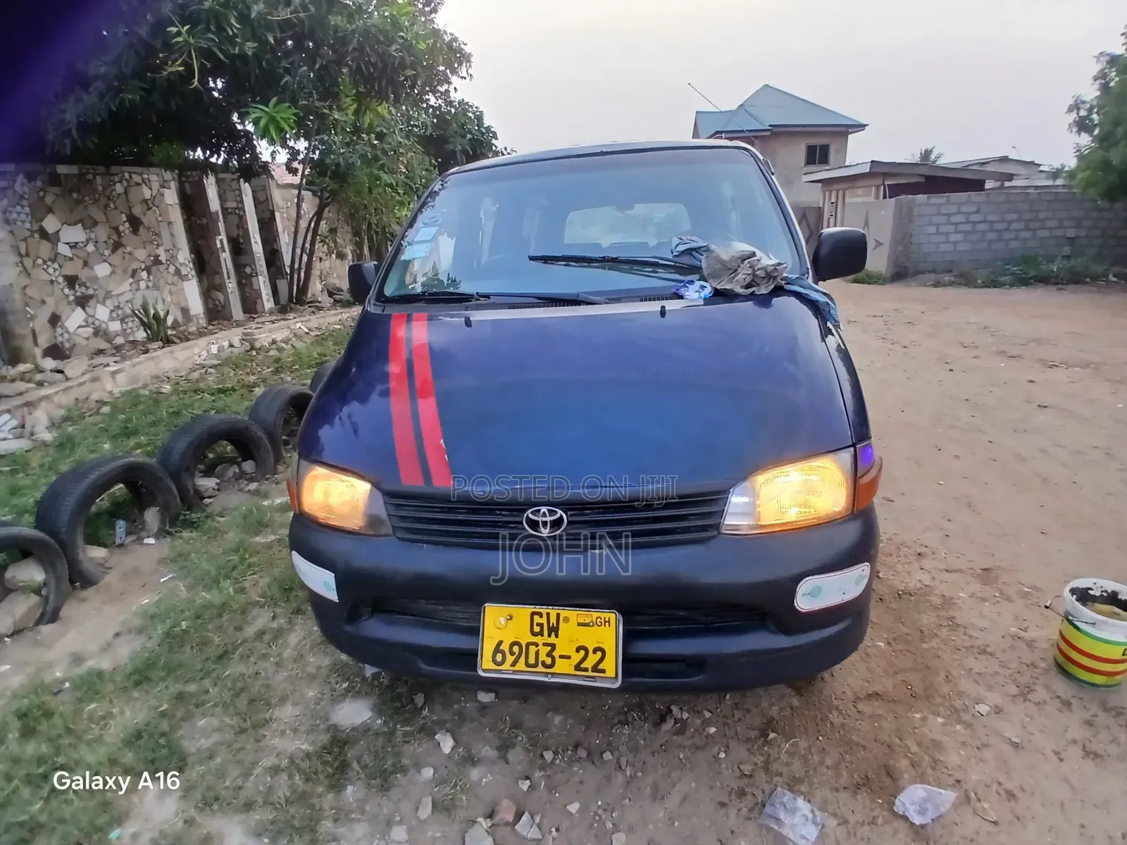 Toyota HiAce 2006