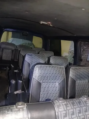 Toyota HiAce 2006