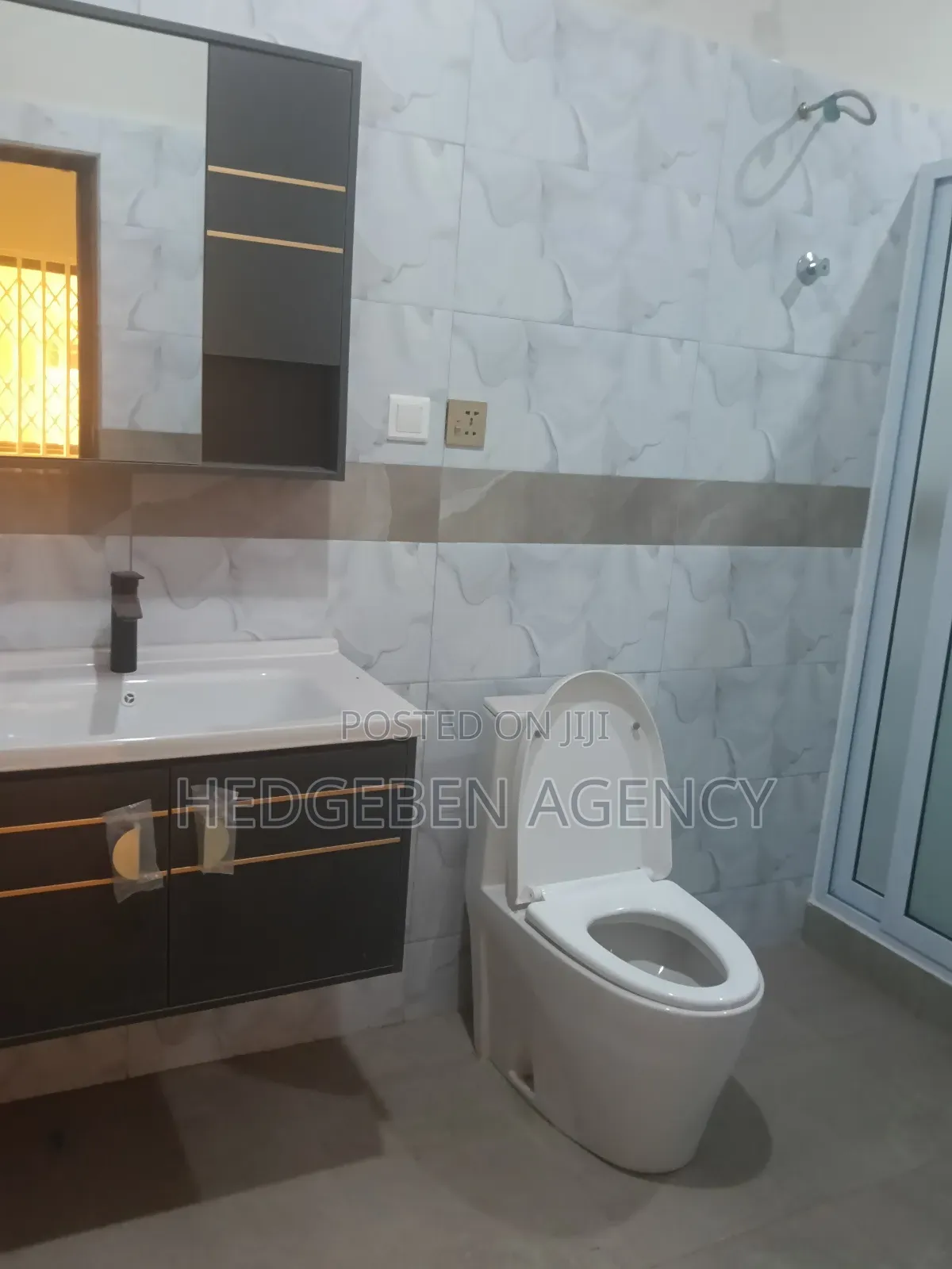 2bdrm Apartment in Adenta for rent
