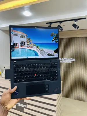 Laptop Lenovo ThinkPad T14s G4 16GB Intel Core i7 SSD 256GB