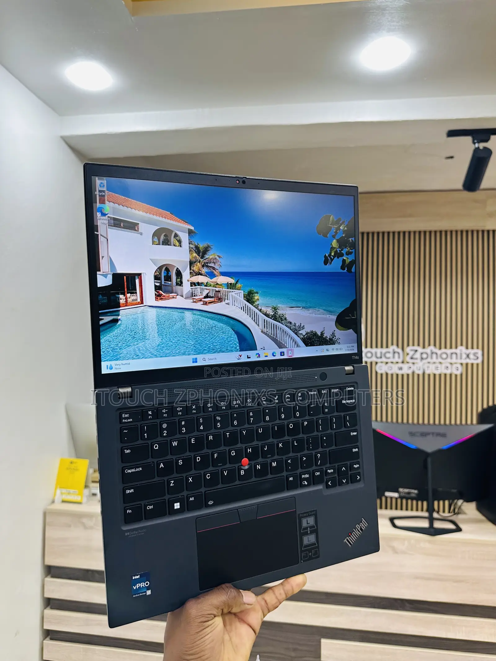 Laptop Lenovo ThinkPad T14s G4 16GB Intel Core i7 SSD 256GB