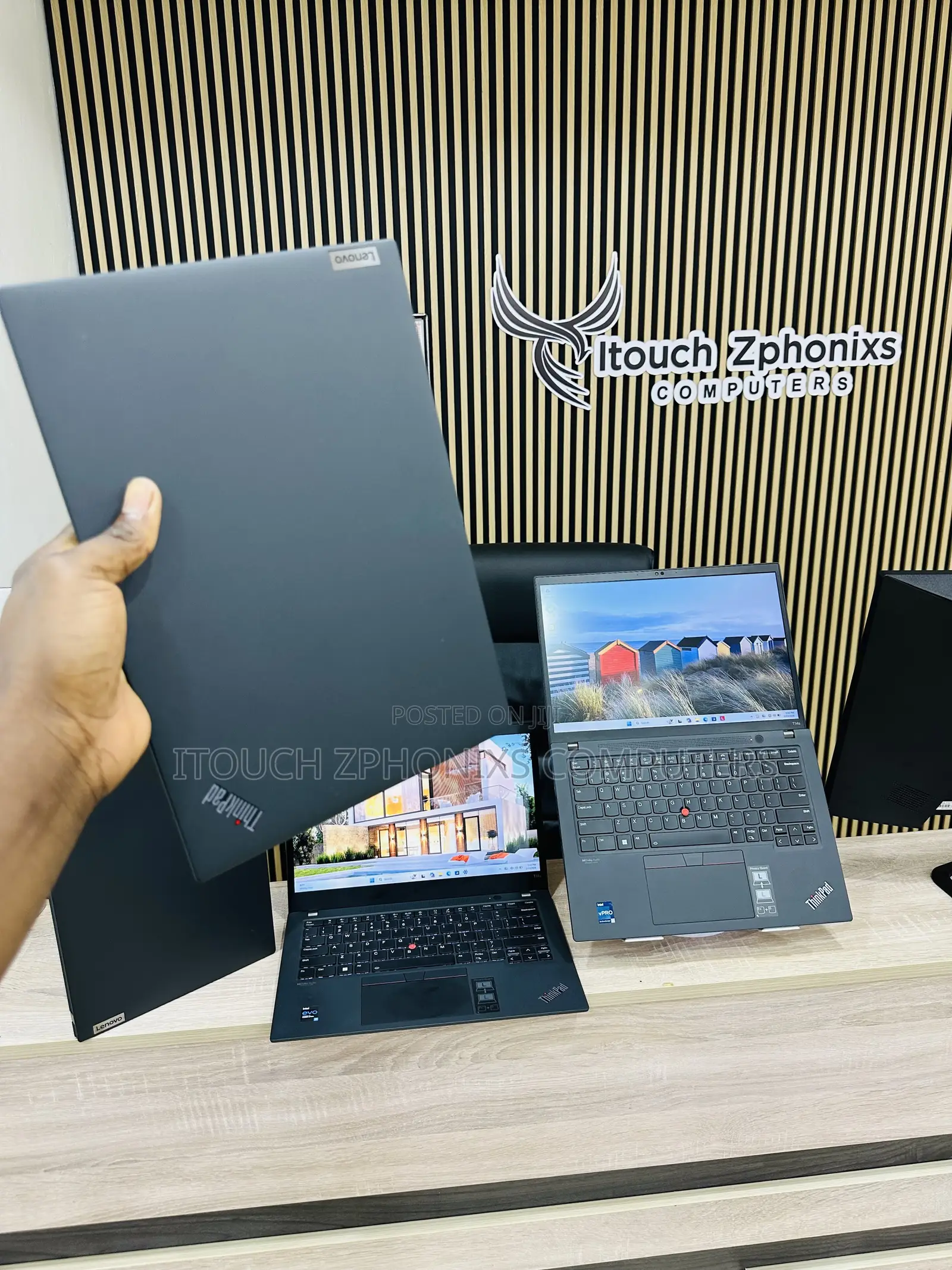 Laptop Lenovo ThinkPad T14s G4 16GB Intel Core i7 SSD 256GB