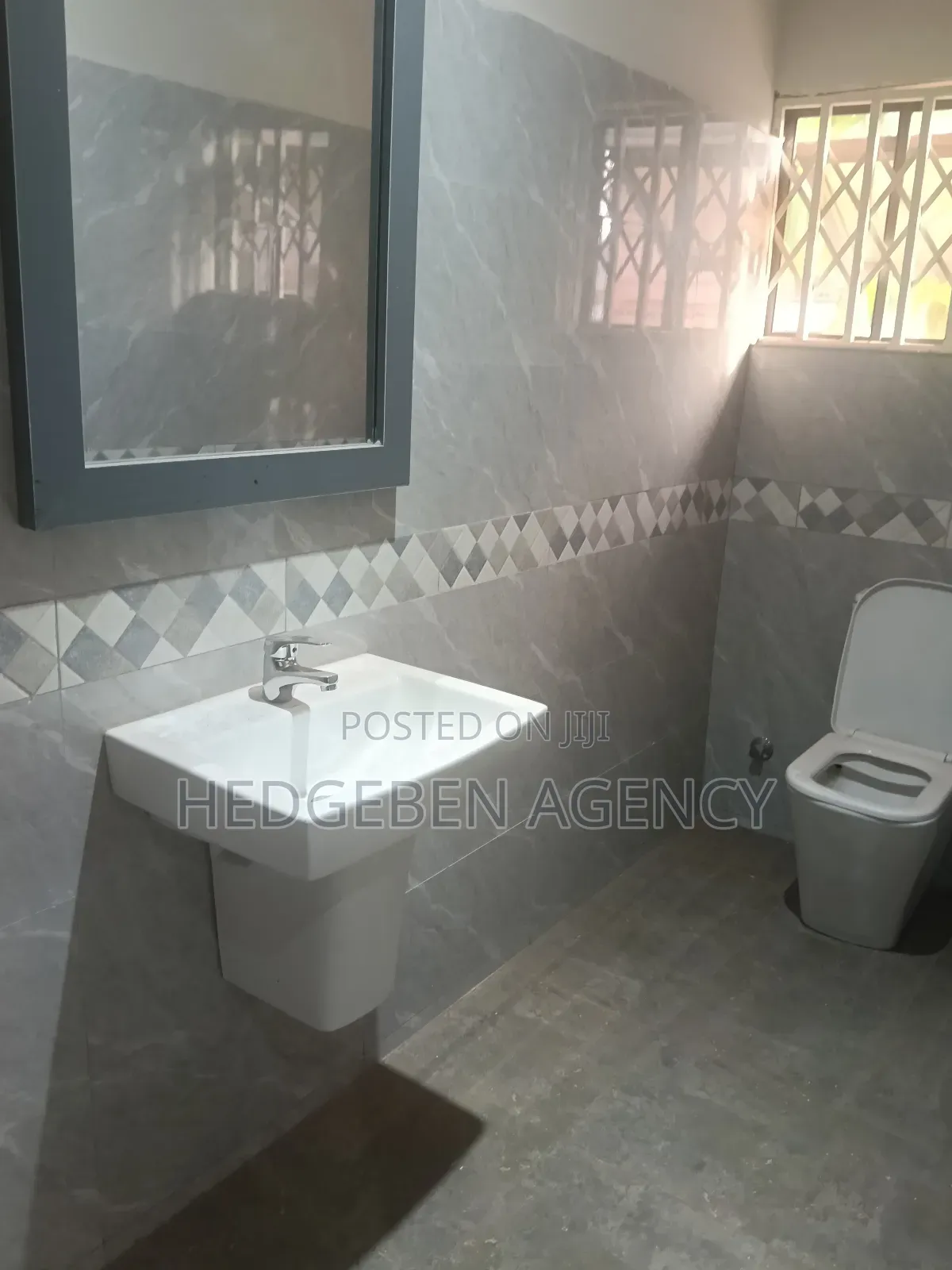 2bdrm Apartment in Adenta for rent
