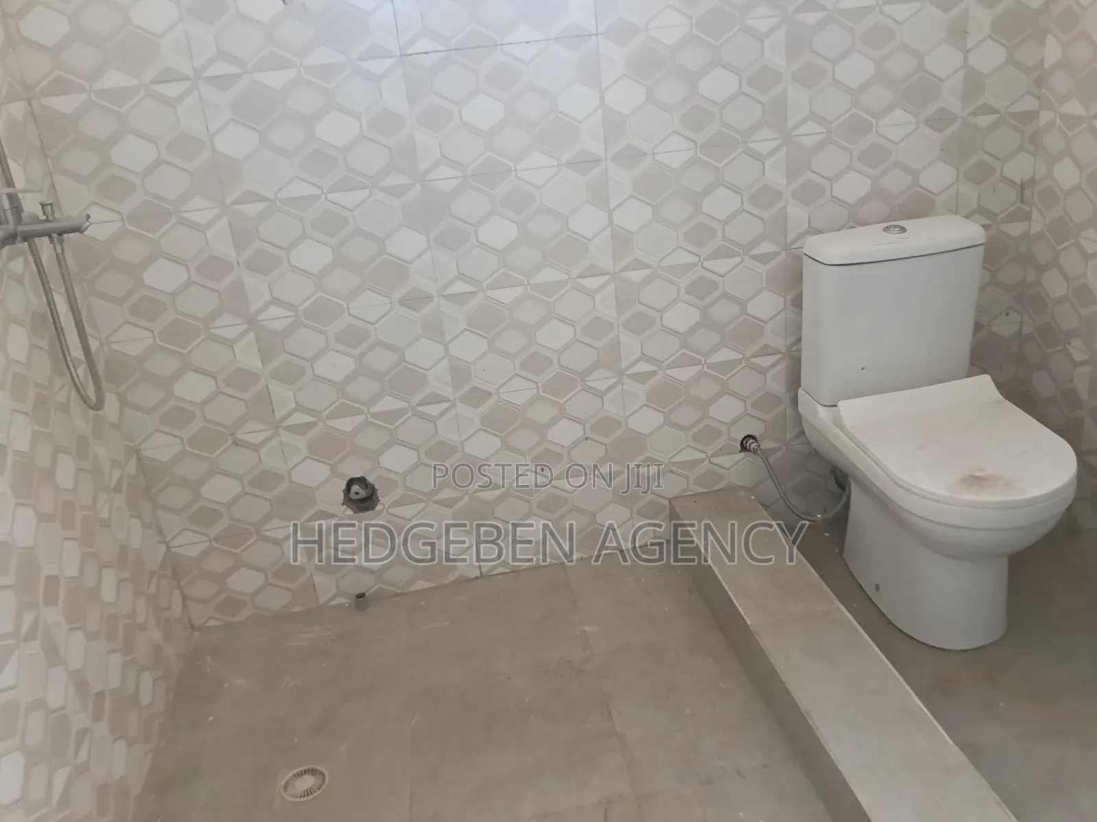 1bdrm Apartment in Oyarifa for rent