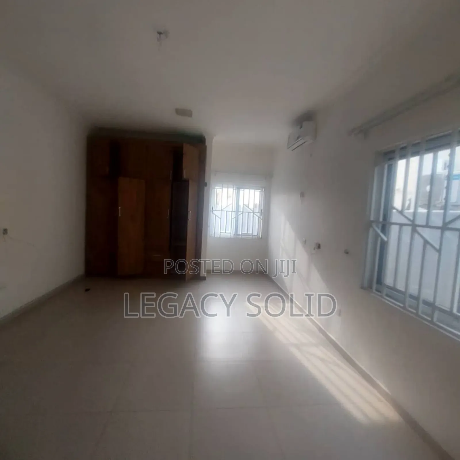 3bdrm House in Legacy Solid Real, Spintex for rent