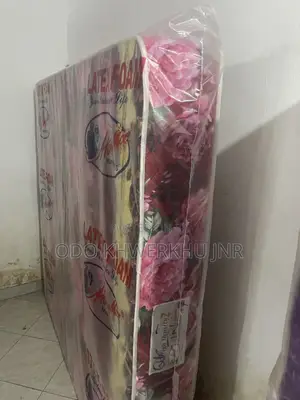 10inches Queen Size Mattress [Latex Foam]