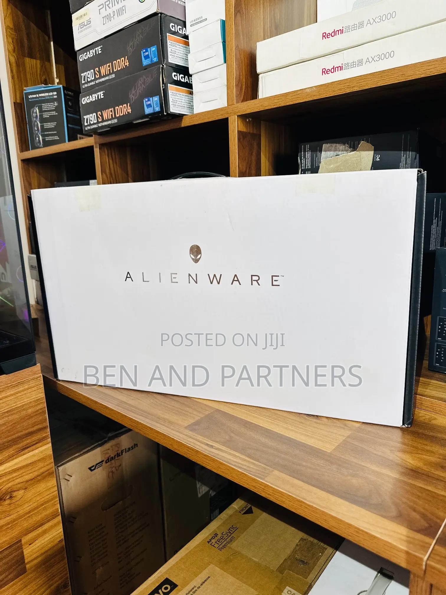 New Laptop Alienware M17x R2 16GB Intel Core Ultra 9 SSD 500GB