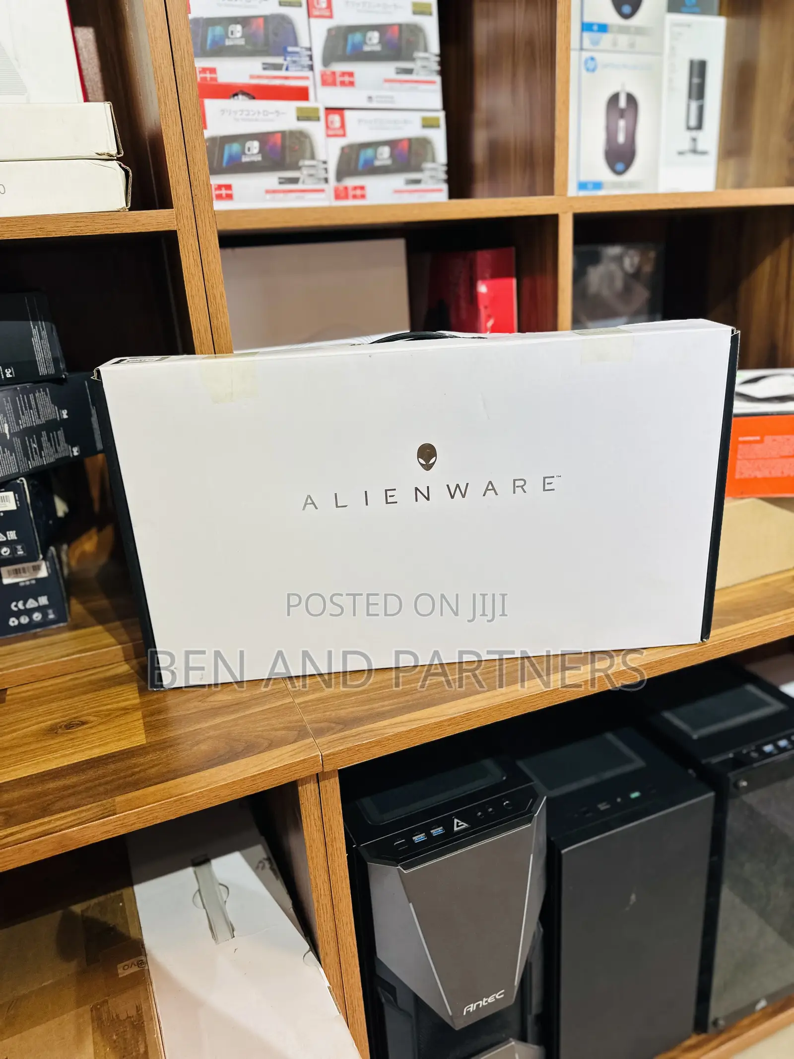 New Laptop Alienware M17x R2 16GB Intel Core Ultra 9 SSD 500GB