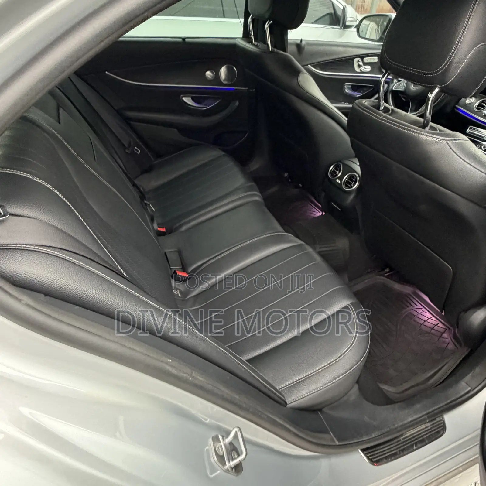 Mercedes-Benz E300 2018 Silver