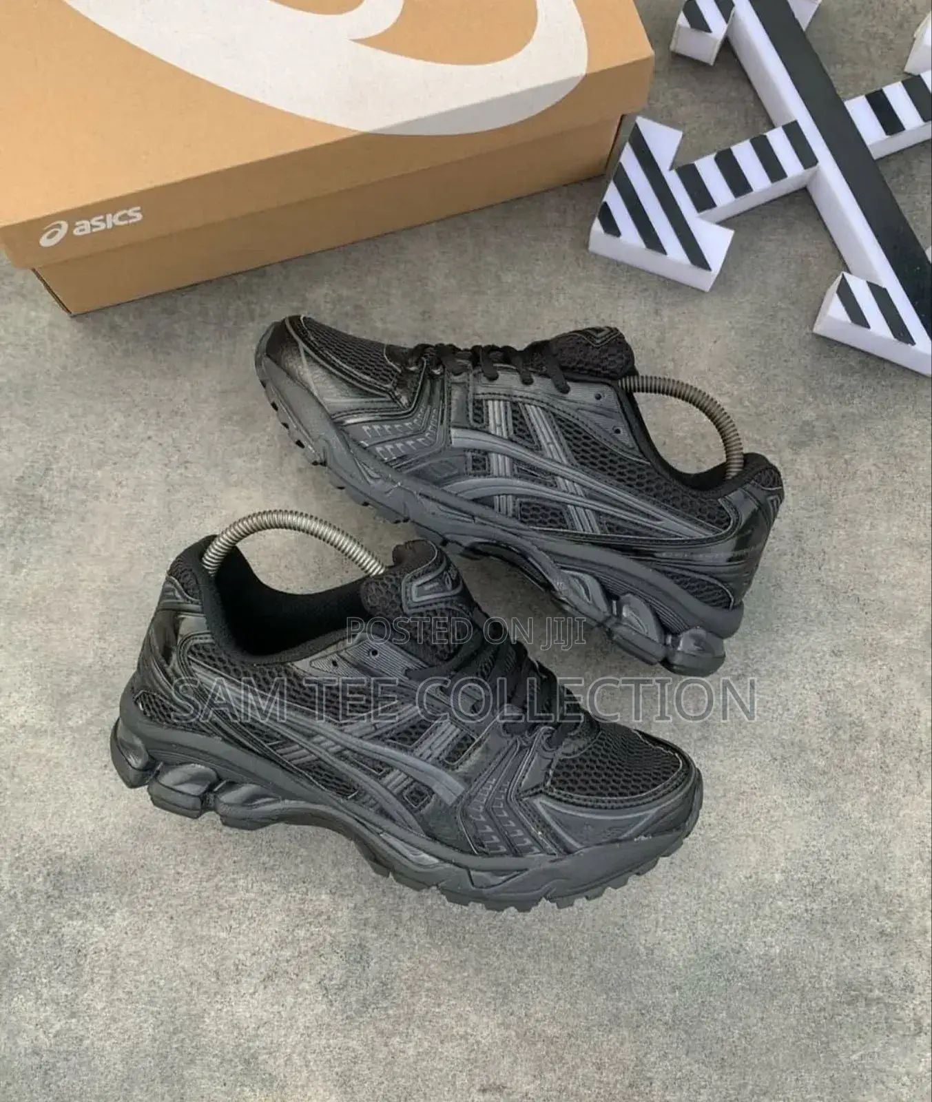Asics Men's Gel Kayano. High -Quality, in Different Colours