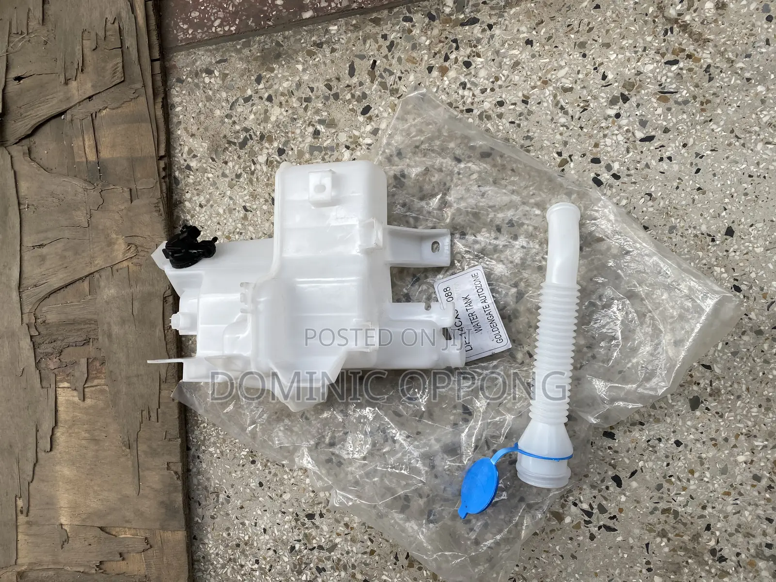 Mazda Cx5 Wiper Bottle With Motto