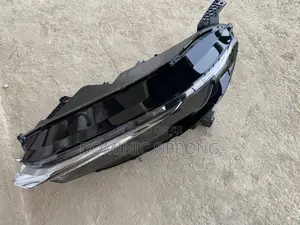 Honda CRV 2023-2025 Headlight With Chrome