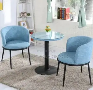 A Classically Made 2seater Dining Set