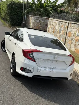 Honda Civic Touring Sedan 2018 White