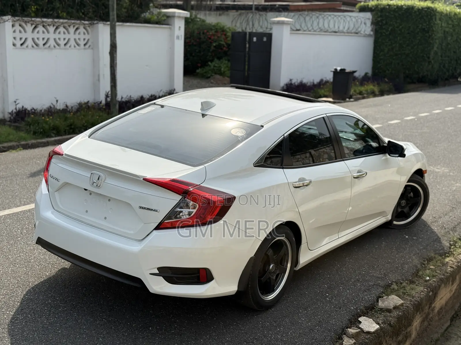 Honda Civic Touring Sedan 2018 White