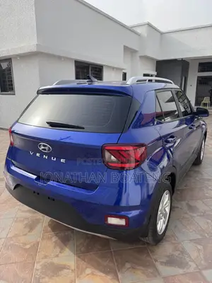 Hyundai Venue 2020 Blue