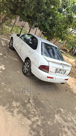 Nissan Sentra SE-R 2002 White
