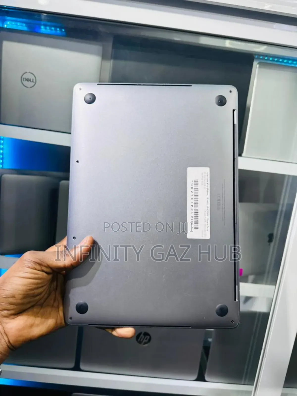 Laptop Apple MacBook Pro 2019 8GB Intel Core i5 SSHD (Hybrid) 256GB