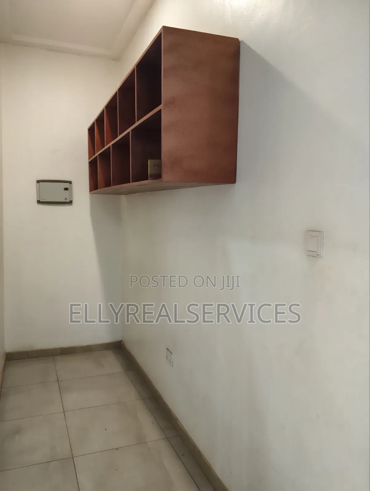 2bdrm Apartment in Ellyrealservices, Adenta for rent