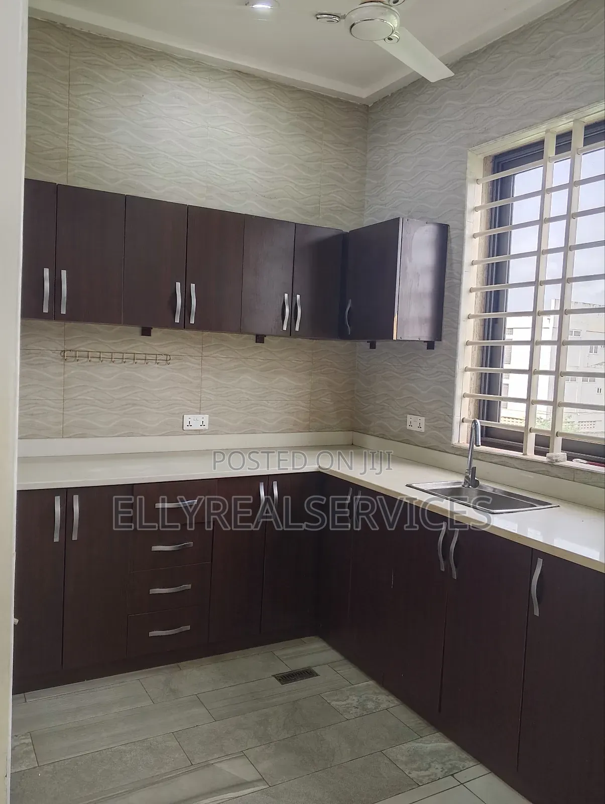 2bdrm Apartment in Ellyrealservices, Adenta for rent
