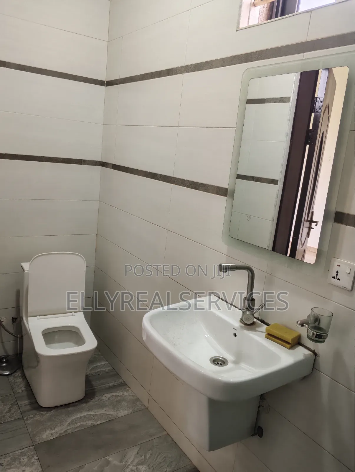2bdrm Apartment in Ellyrealservices, Adenta for rent