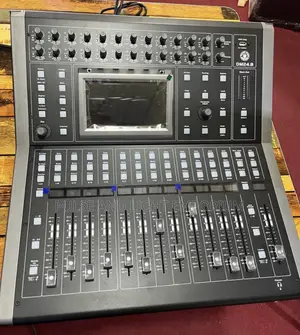 Topp Pro Dm24.8 24-channel Digital Mixing Console