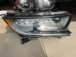 CRV 17/18 Headlight