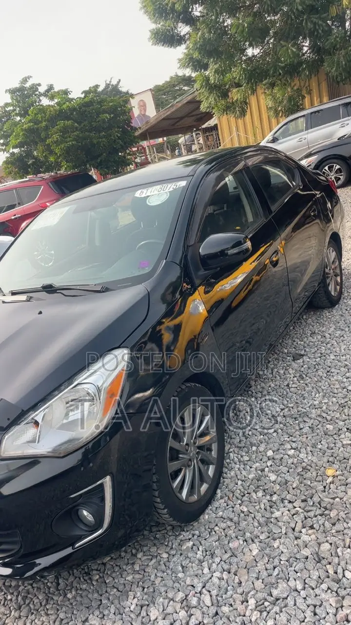 Mitsubishi Mirage SE 2017 Black