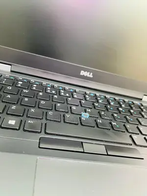 Laptop Dell Latitude 14 E5470 8GB Intel Core i5 SSD 256GB