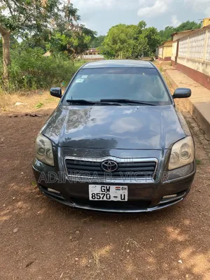 Toyota Avensis 2004 Gray