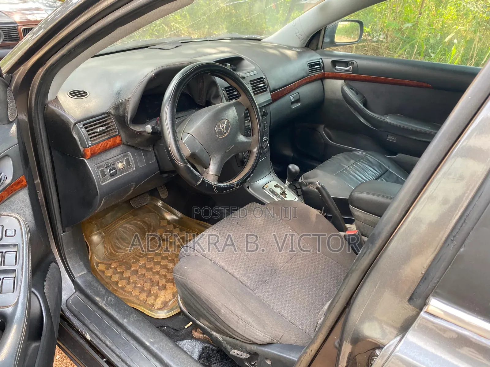 Toyota Avensis 2004 Gray