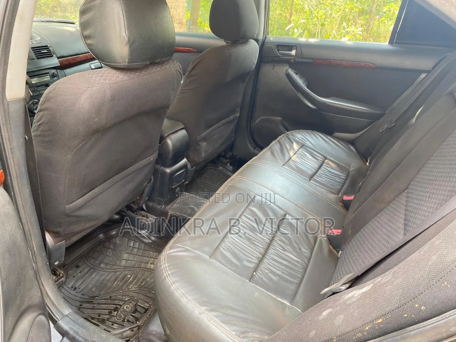 Toyota Avensis 2004 Gray