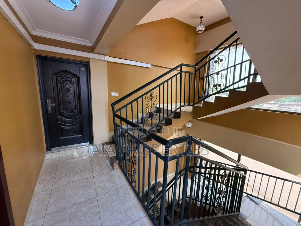 3bdrm House in Aia Properties, Awoshie for rent