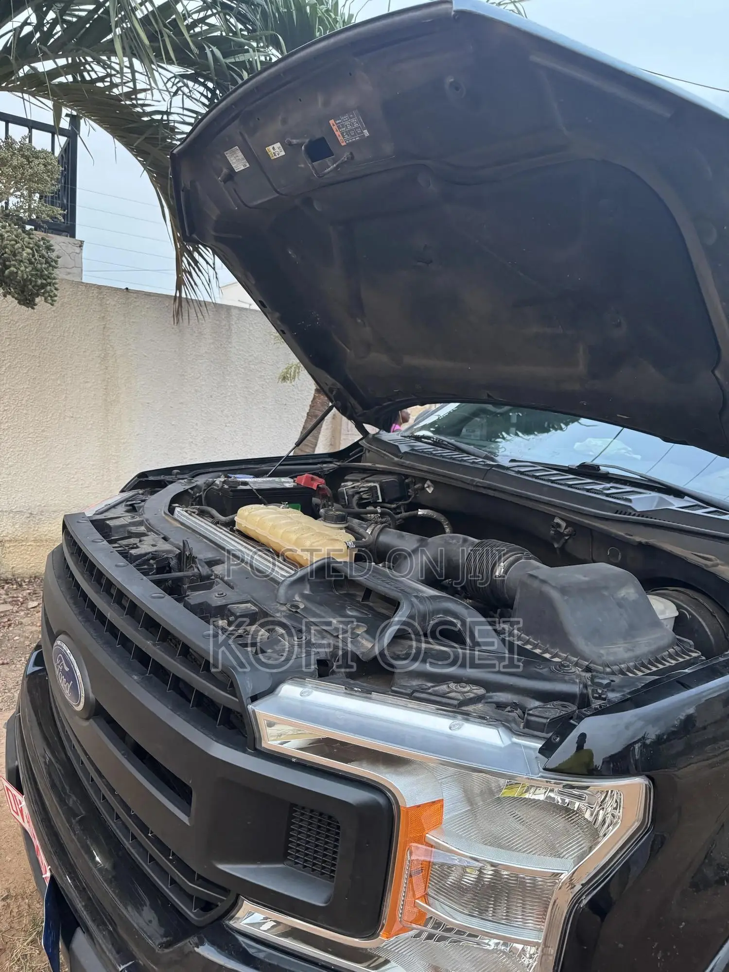 Ford F-150 2020 Black
