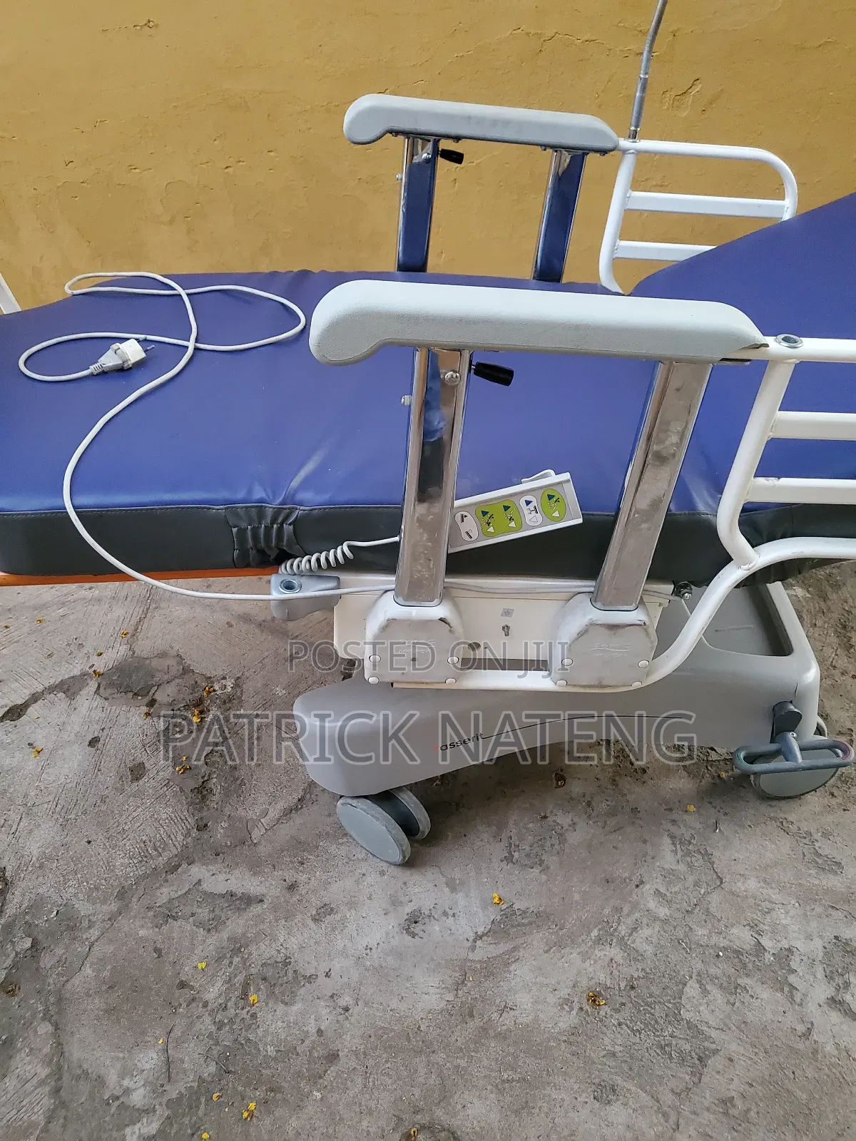 Tassserit Operation Bed