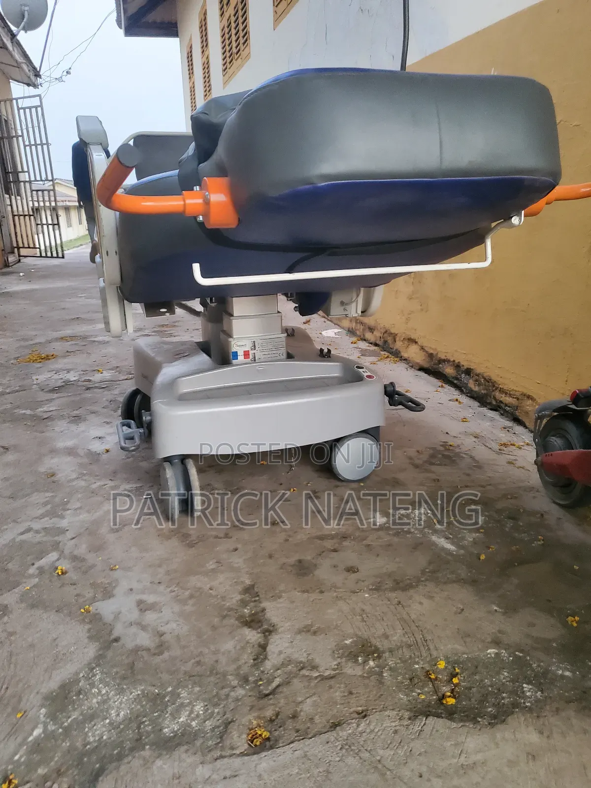 Tassserit Operation Bed