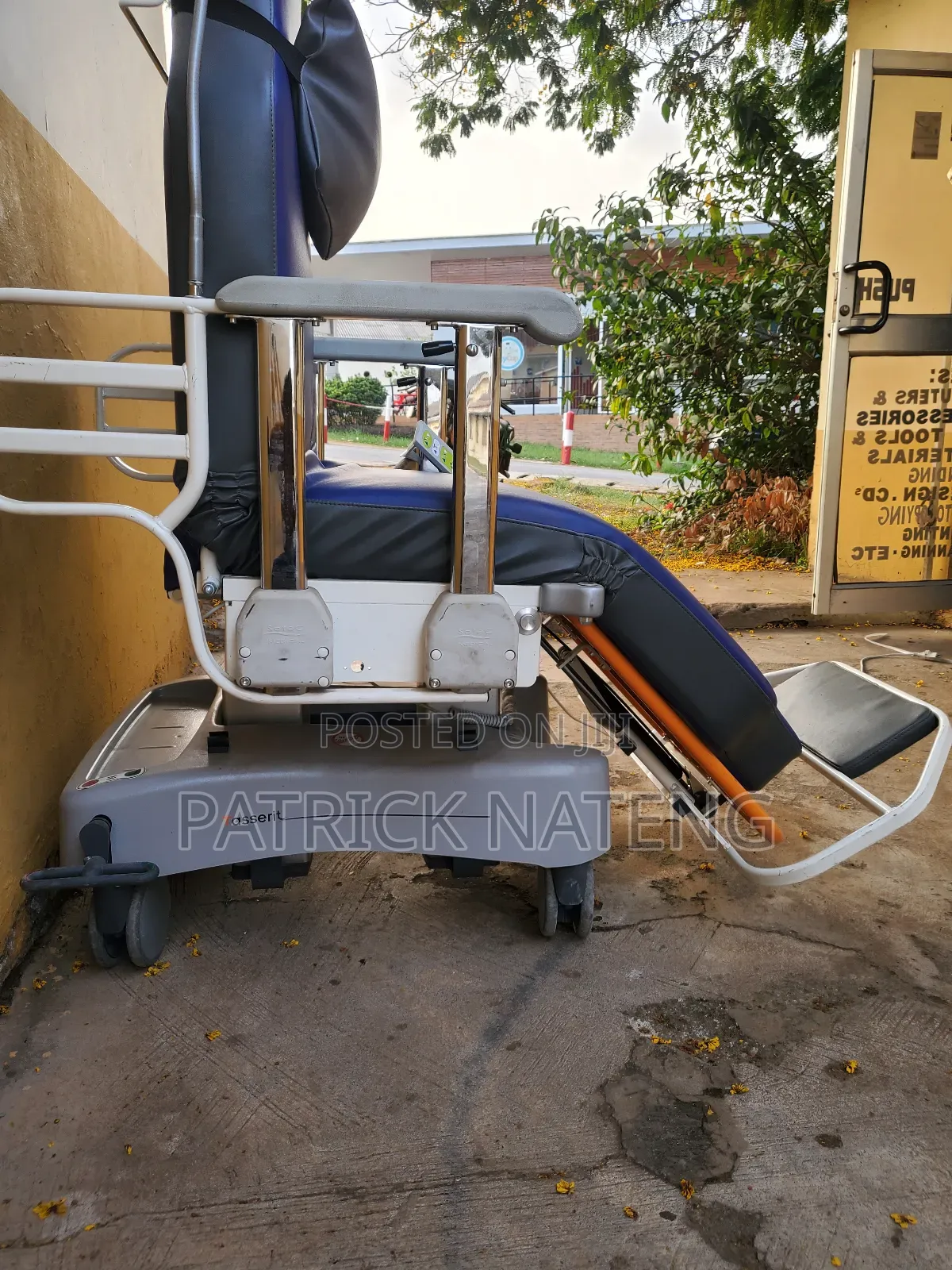 Tassserit Operation Bed