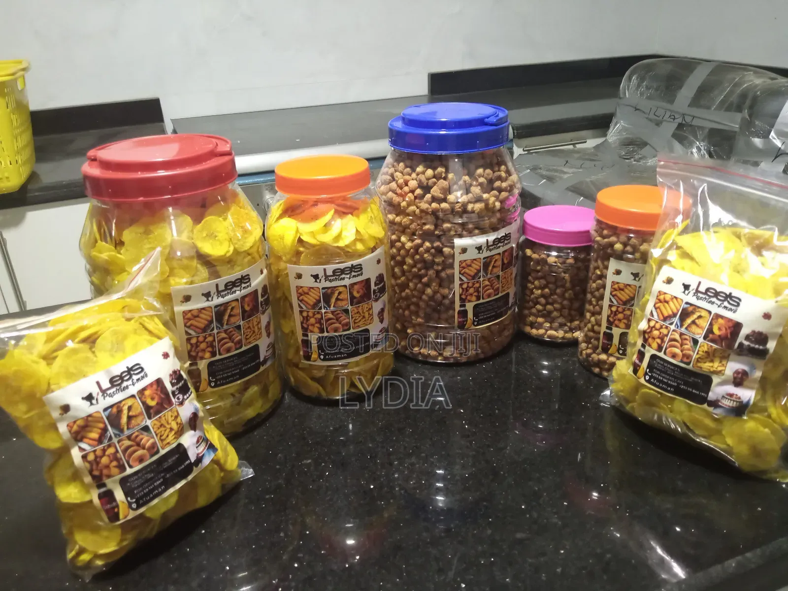 Plantain Chips and Coated Grandnut